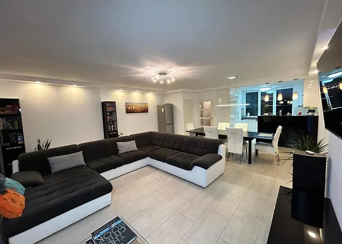 Villa Deluxe Estate *